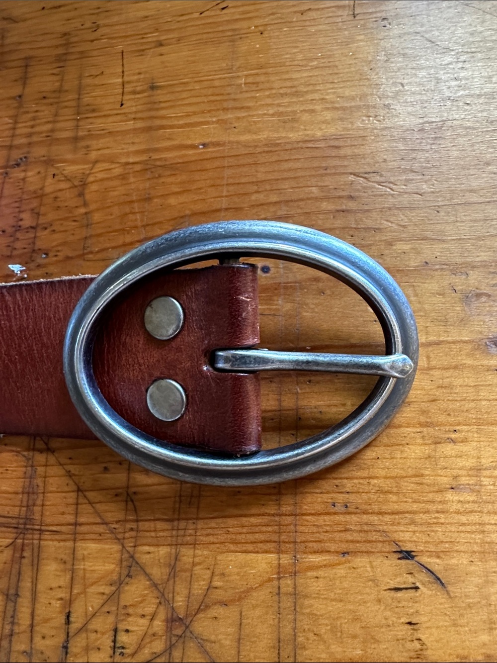 American Eagle Outfitters brown leather belt burnished silver oval buckle. Sz M - Picture 3 of 6